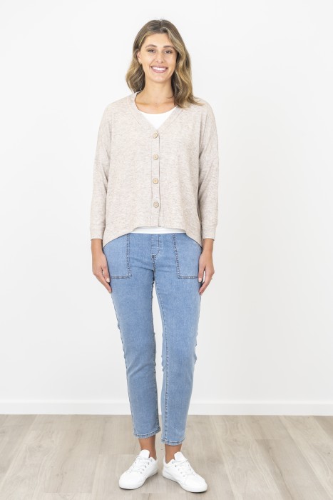BUTTONED TOP